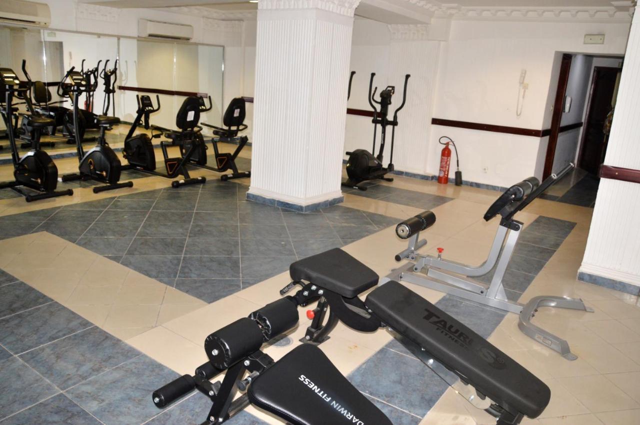 Hotel Vallee Des Princes Douala Kültér fotó